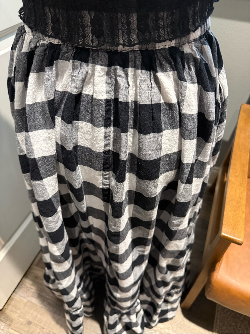 Black & White Buffalo Check Maxi Skirt - Women - Picture 4 of 4